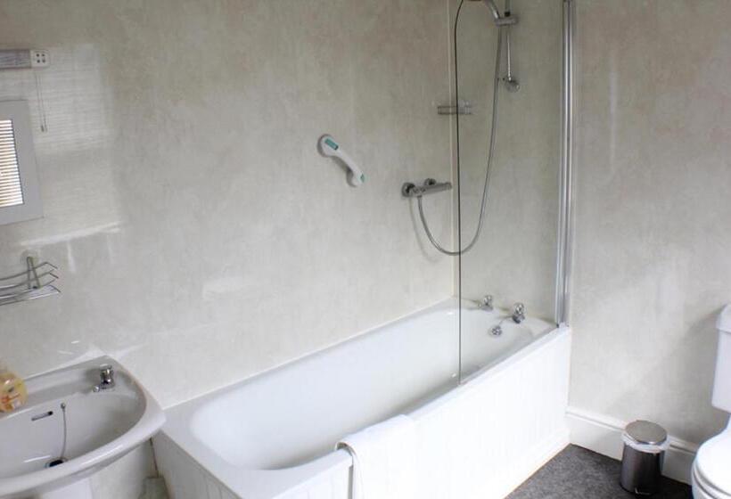 Hotel Bryncelyn Guesthouse