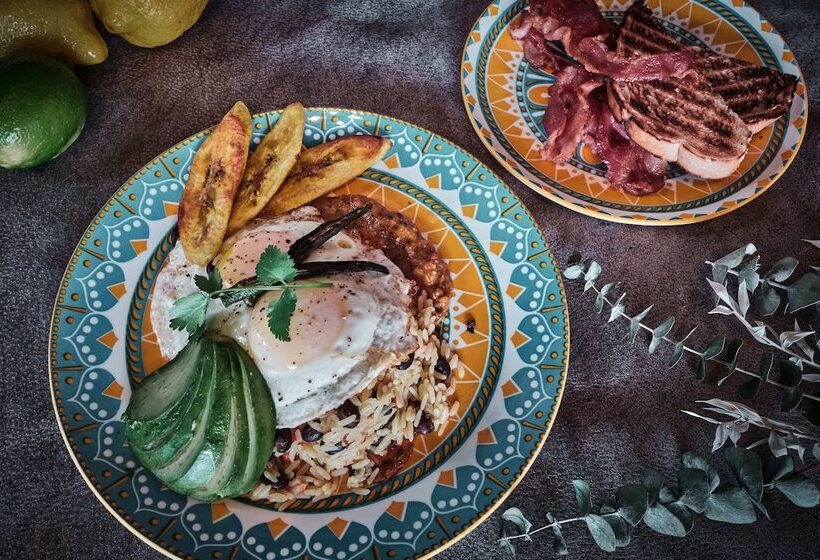 Hotel Creekside Villa