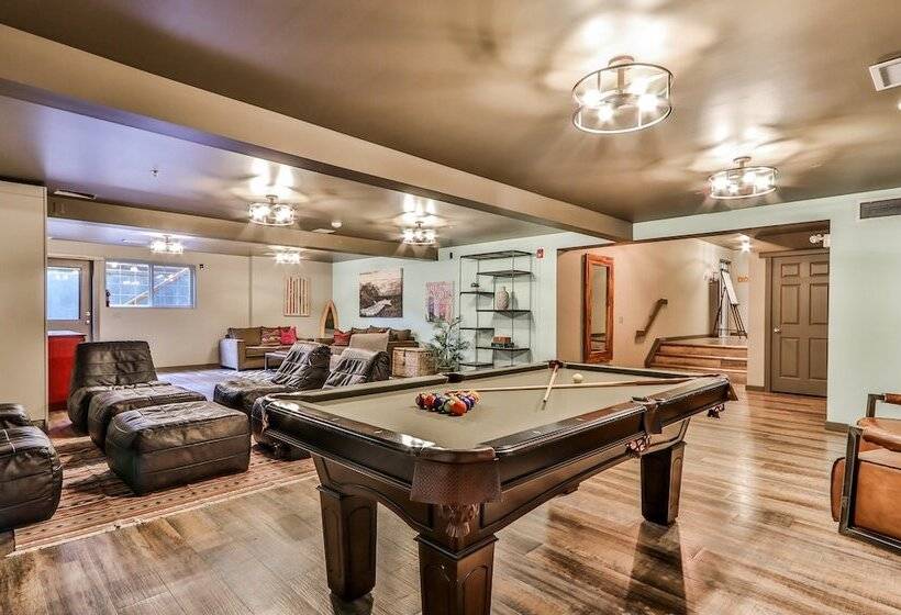 Hotel Creekside Villa