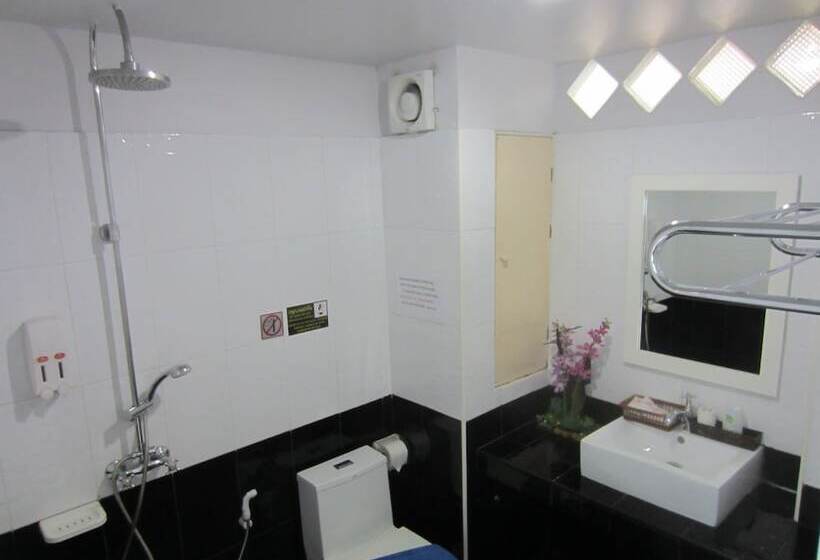 בית מלון כפרי Nap Inn