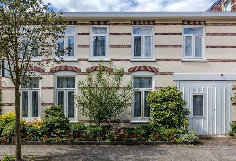 فندق Randenbroek