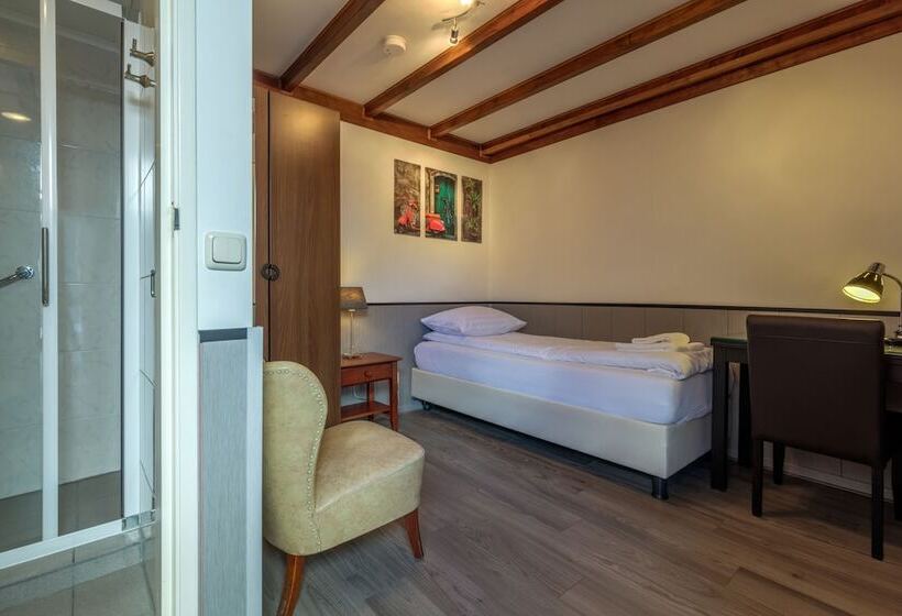 فندق Randenbroek