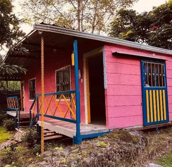 هتل Posada La Loca Compañía