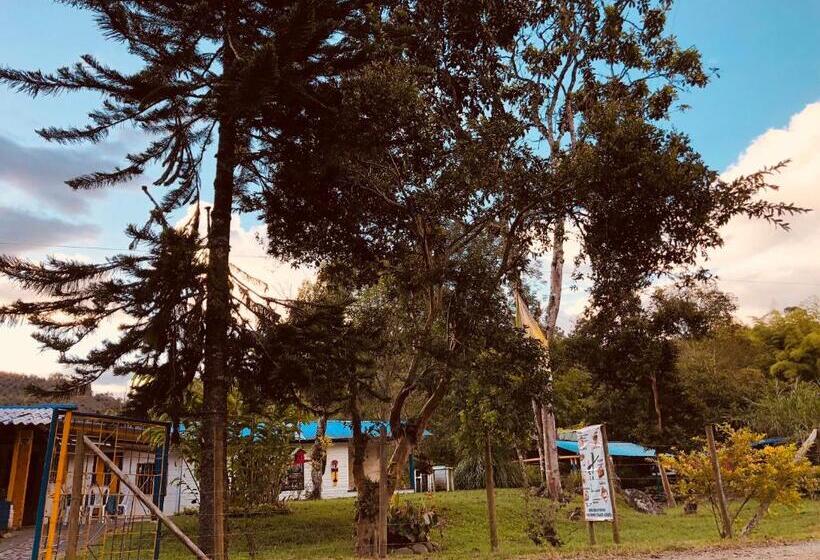 호텔 Posada La Loca Compañía