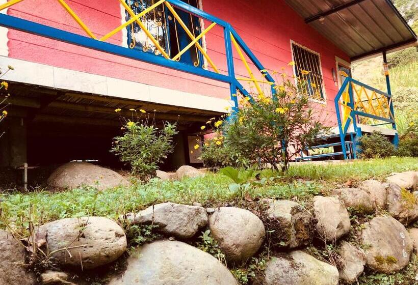 호텔 Posada La Loca Compañía