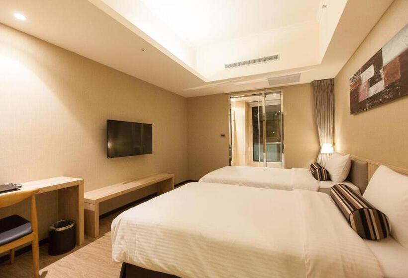 هتل The Fuli Resort Chihpen