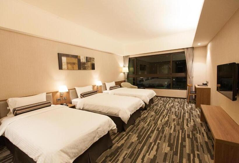 هتل The Fuli Resort Chihpen