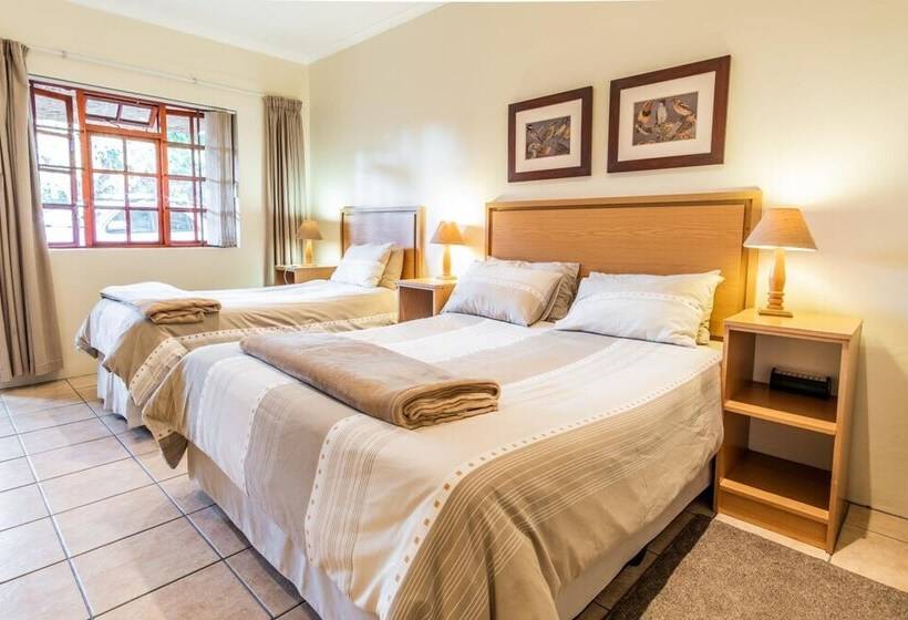 Hotel Treetops Guesthouse