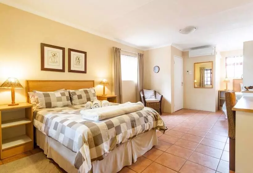 ホテル Treetops Guesthouse