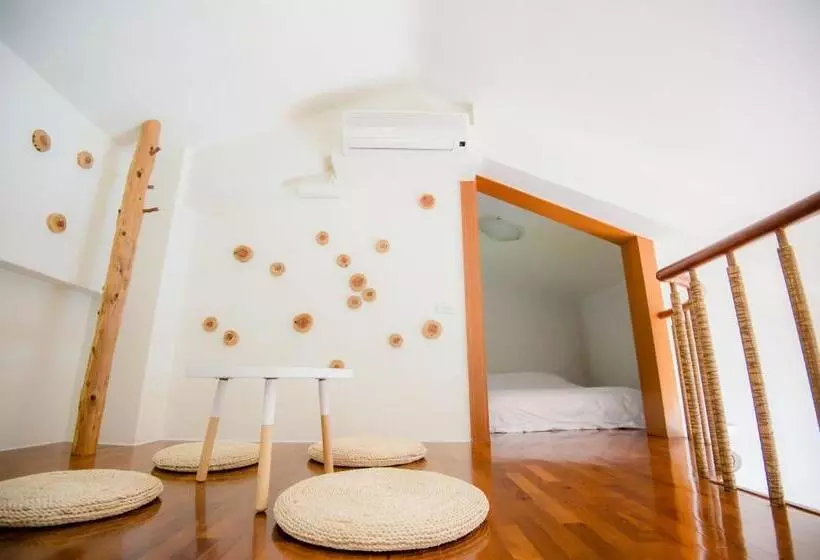 Yun Tien Feng Chuan B&b