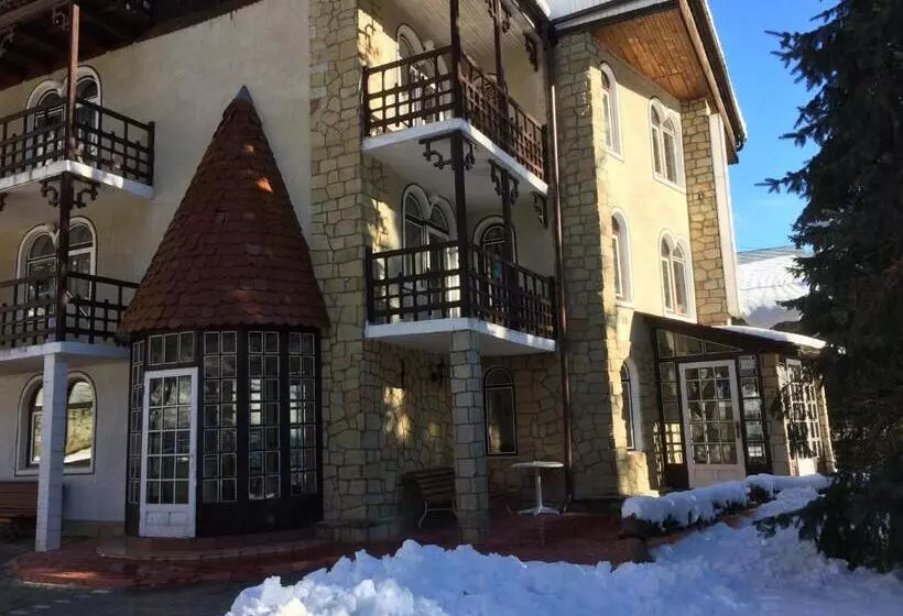 هاستل Pension Casa Alba