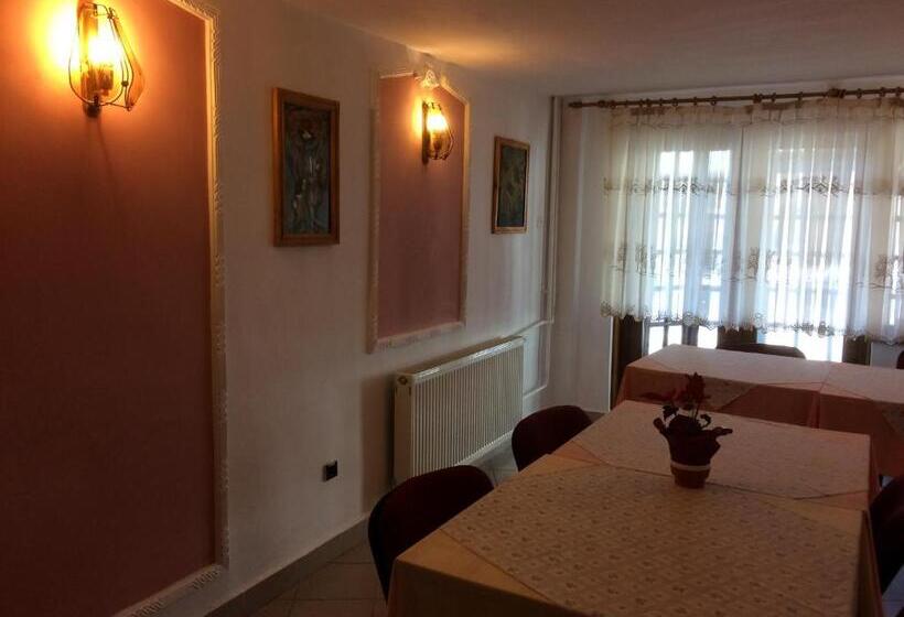 旅馆 Pension Casa Alba