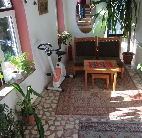 旅馆 Pension Casa Alba