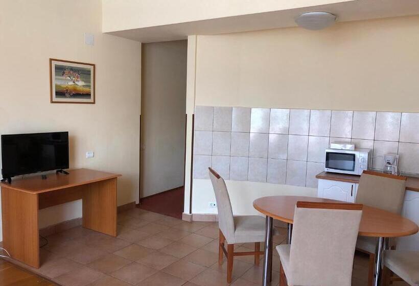 בית מלון כפרי Azuga Ski & Bike Resort