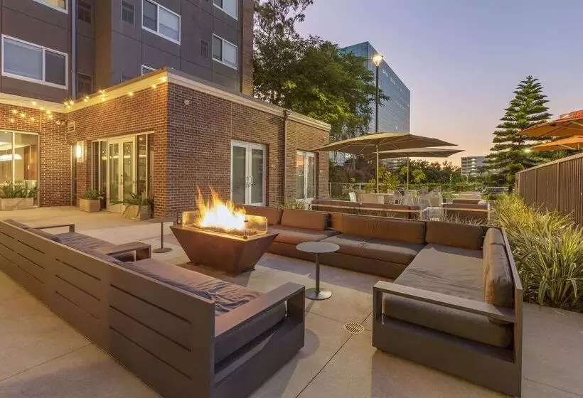 Cambria Hotel Lax