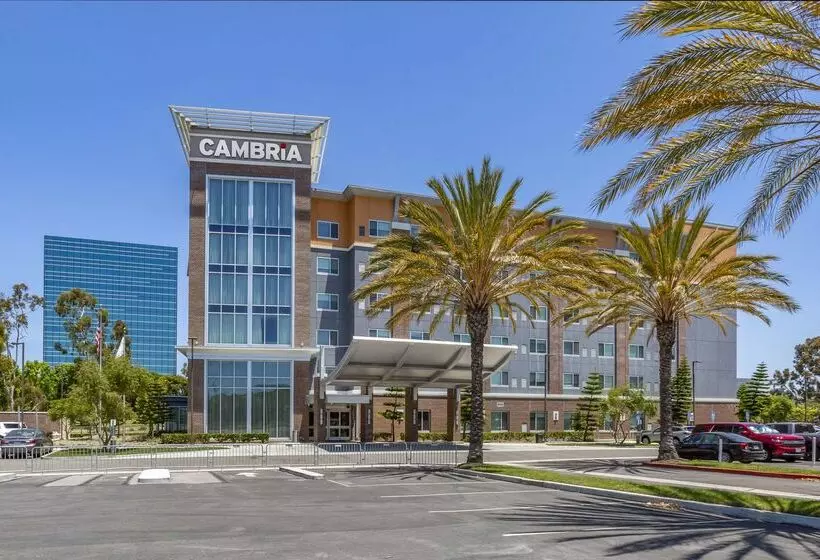 Cambria Hotel Lax