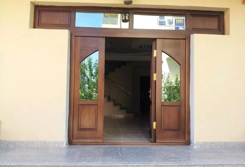 هتل Casa Mario