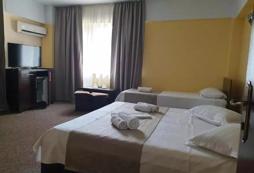 هتل Casa Mario