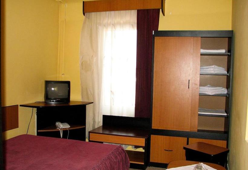 هتل Decebal Bistrita