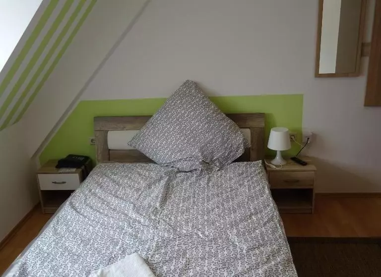 Hotel Einstein
