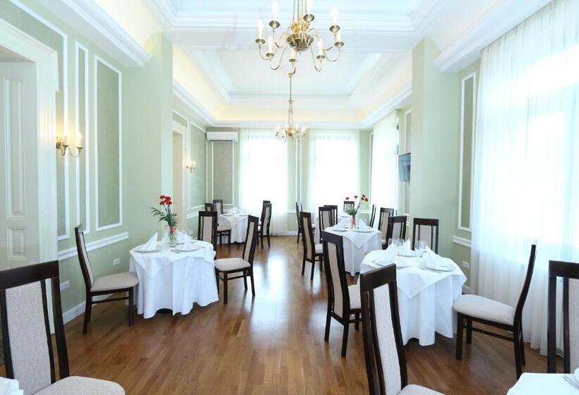 هتل Green Park Boutique