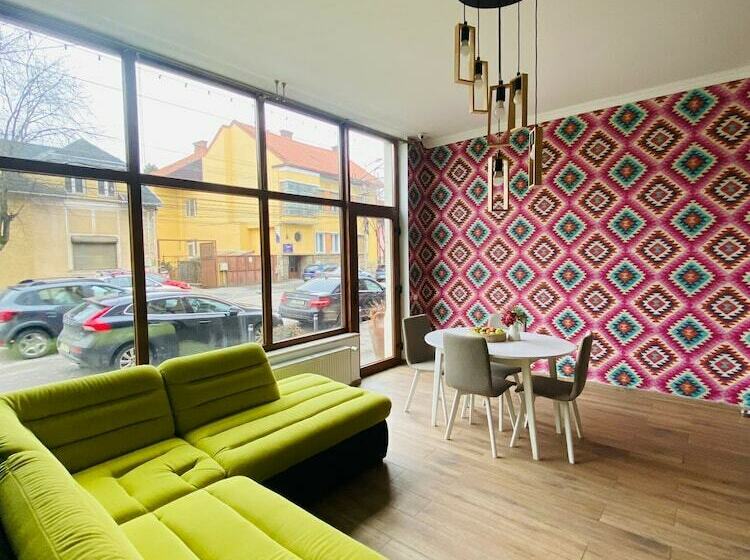 هتل Hanul Fullton