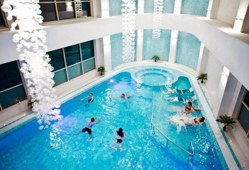 هتل Mirage Medspa