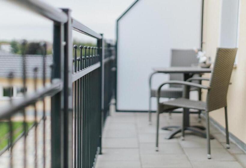 ホテル Pension Casamia