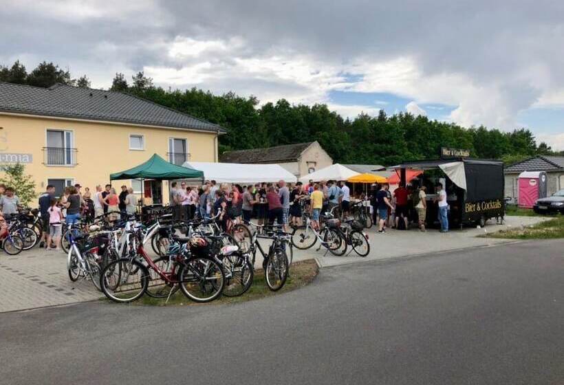 ホテル Pension Casamia