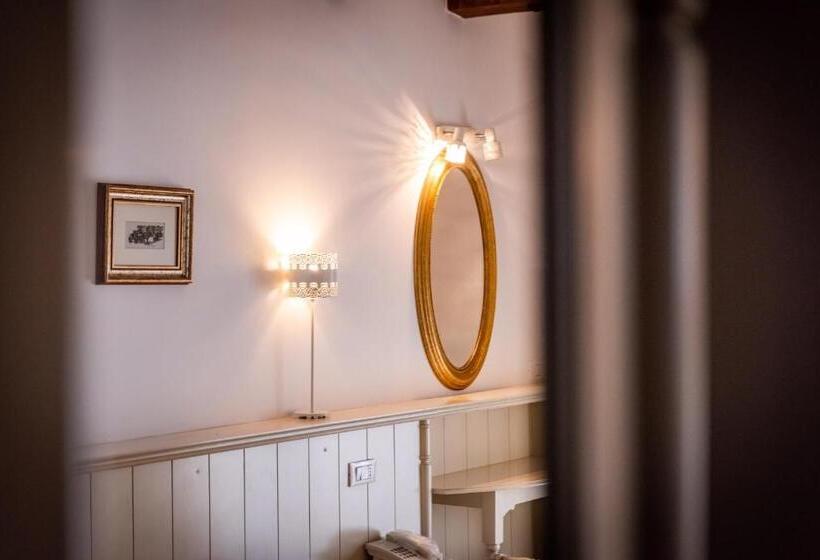 בית מלון כפרי Pensiunea Casa Nostalgia