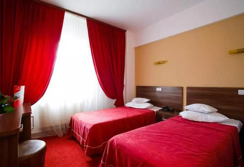 هتل Premier Botosani