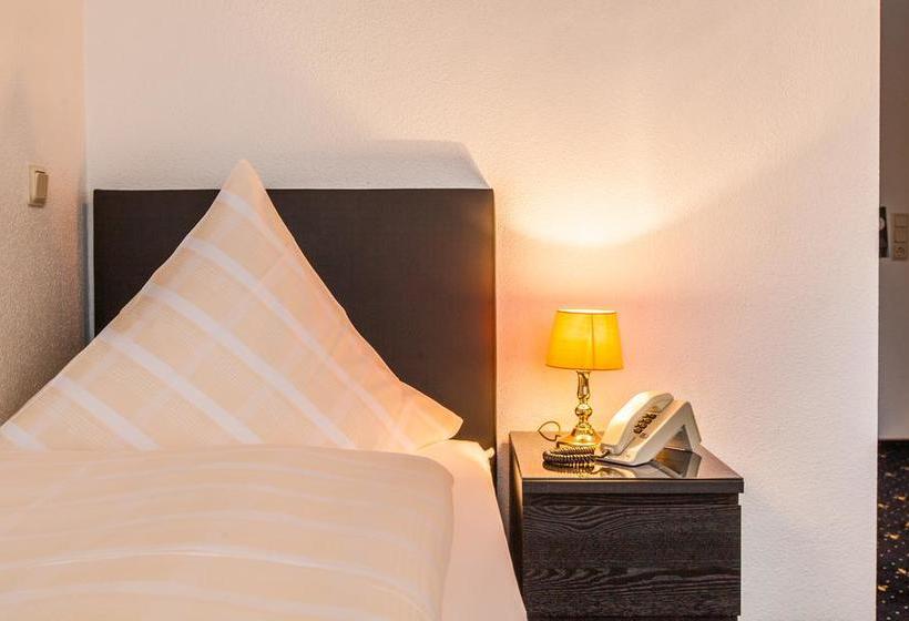 Отель Quellental