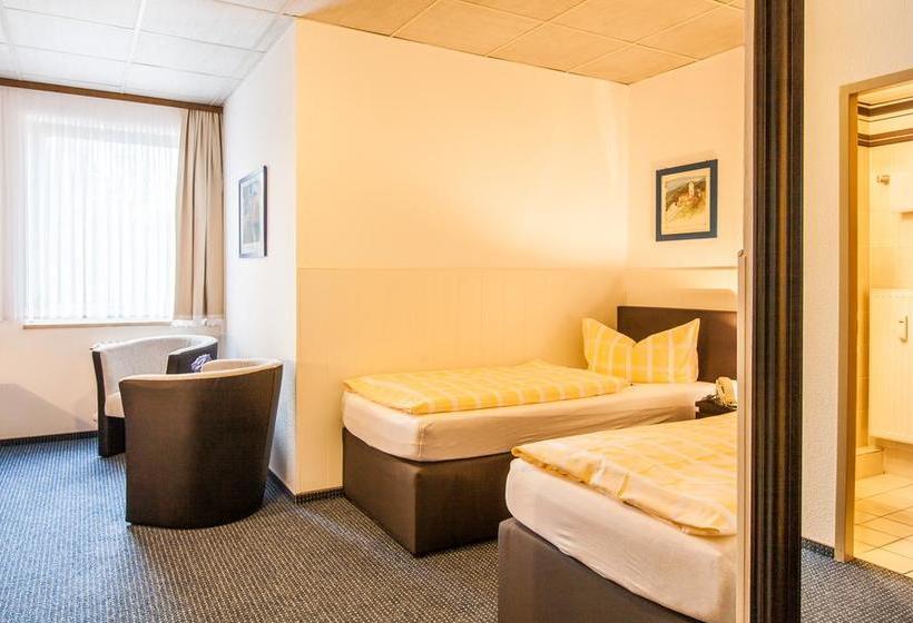 Отель Quellental