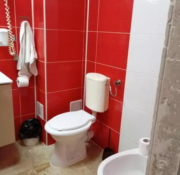 Hotel Rhc Royal