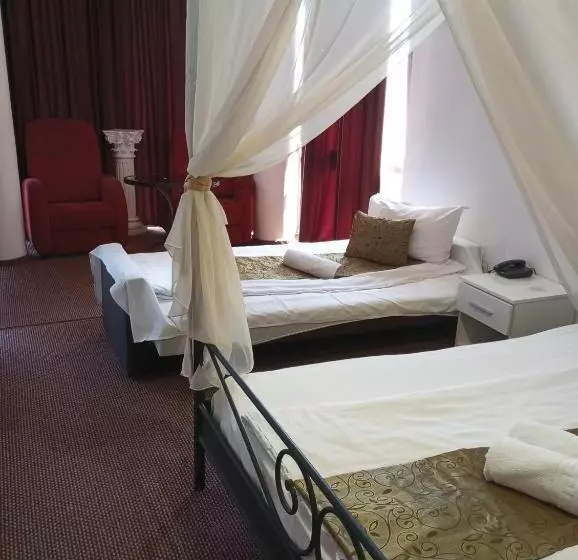 Hotel Rhc Royal