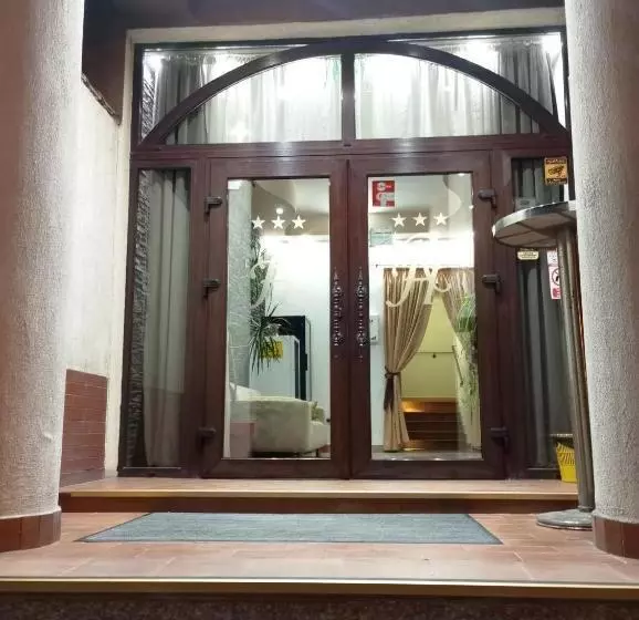Hotel Rhc Royal