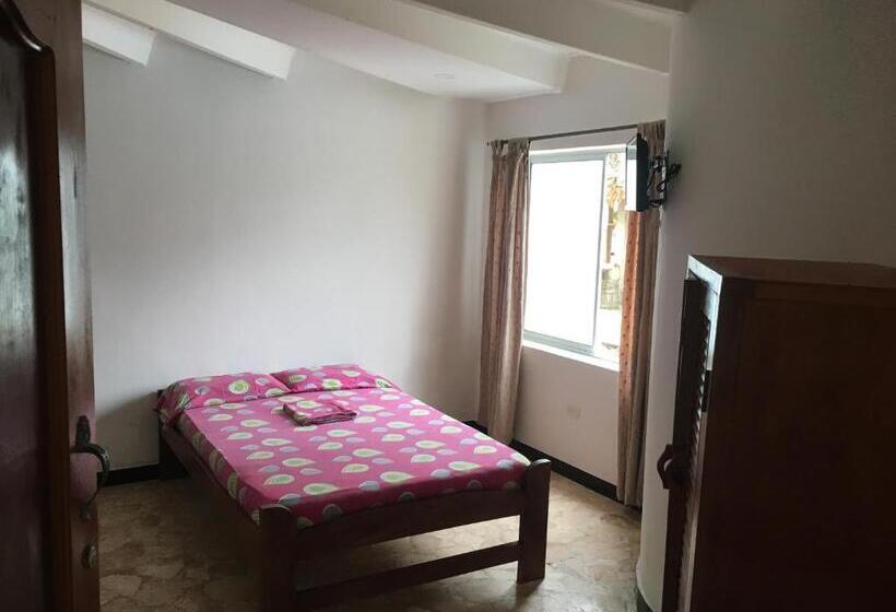 בית מלון כפרי Villa Del Mar Coveñas