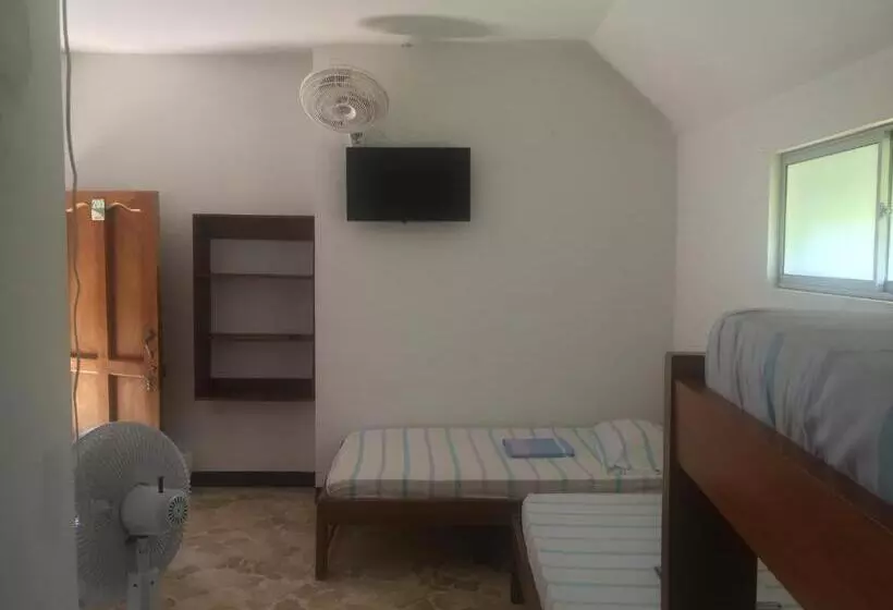 ホテル Villa Del Mar Coveñas
