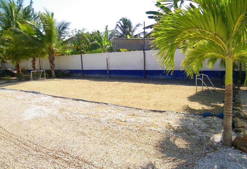 בית מלון כפרי Villa Del Mar Coveñas