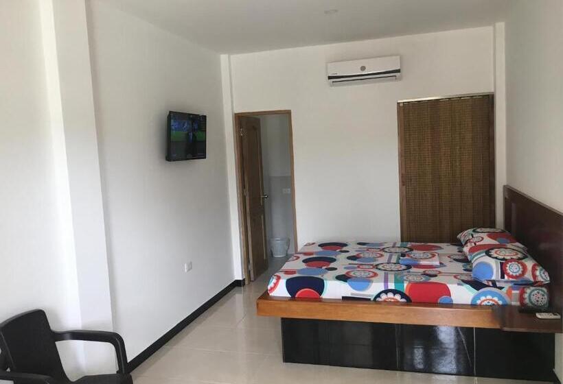 בית מלון כפרי Villa Del Mar Coveñas