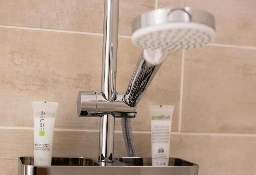 리조트 Pensiunea Luceafărul Sibiu