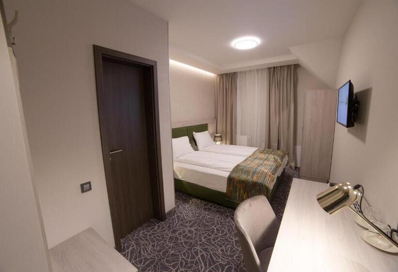 리조트 Pensiunea Luceafărul Sibiu