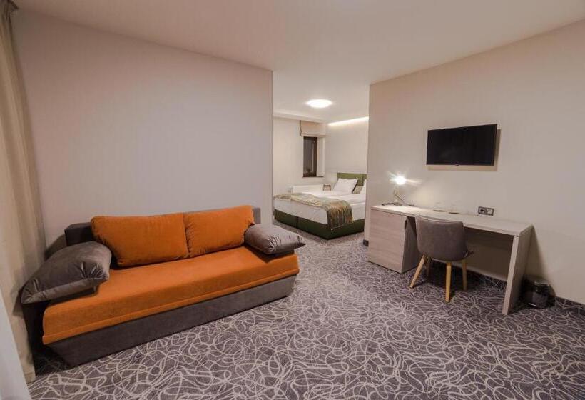 리조트 Pensiunea Luceafărul Sibiu