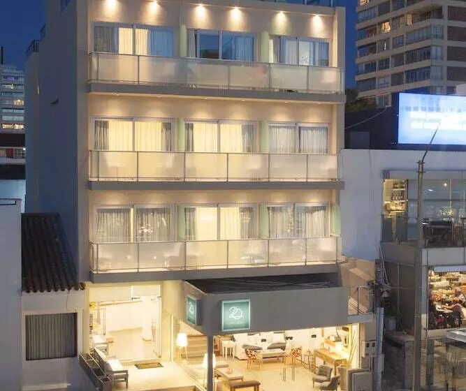20 Hotel
