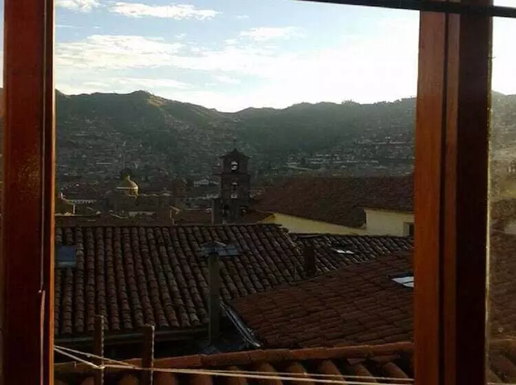هاستل Arrieros Hostal