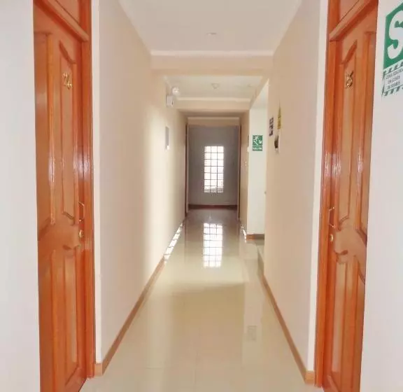 هاستل Hostal Silpay