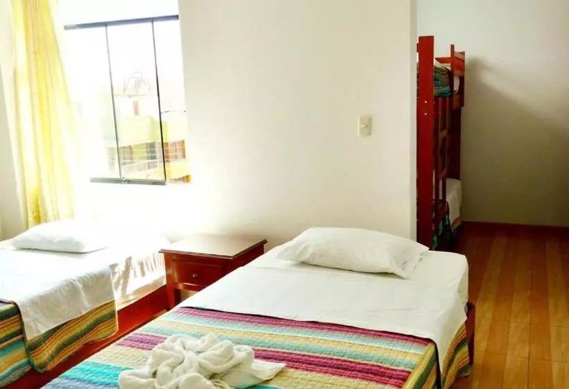 هاستل Hostal Silpay