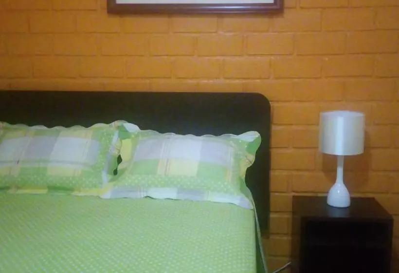 تختخواب و صبحانه Apartments & Rooms Helena
