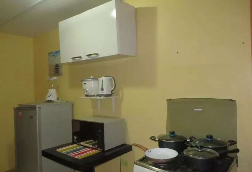 تختخواب و صبحانه Apartments & Rooms Helena