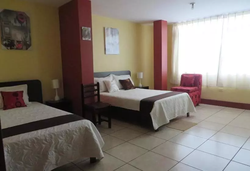 تختخواب و صبحانه Apartments & Rooms Helena